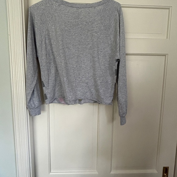 Hello Kitty Sanrio Roll Hem Long Sleeve Top Gray Stripe Pink Size Medium - Picture 3 of 10